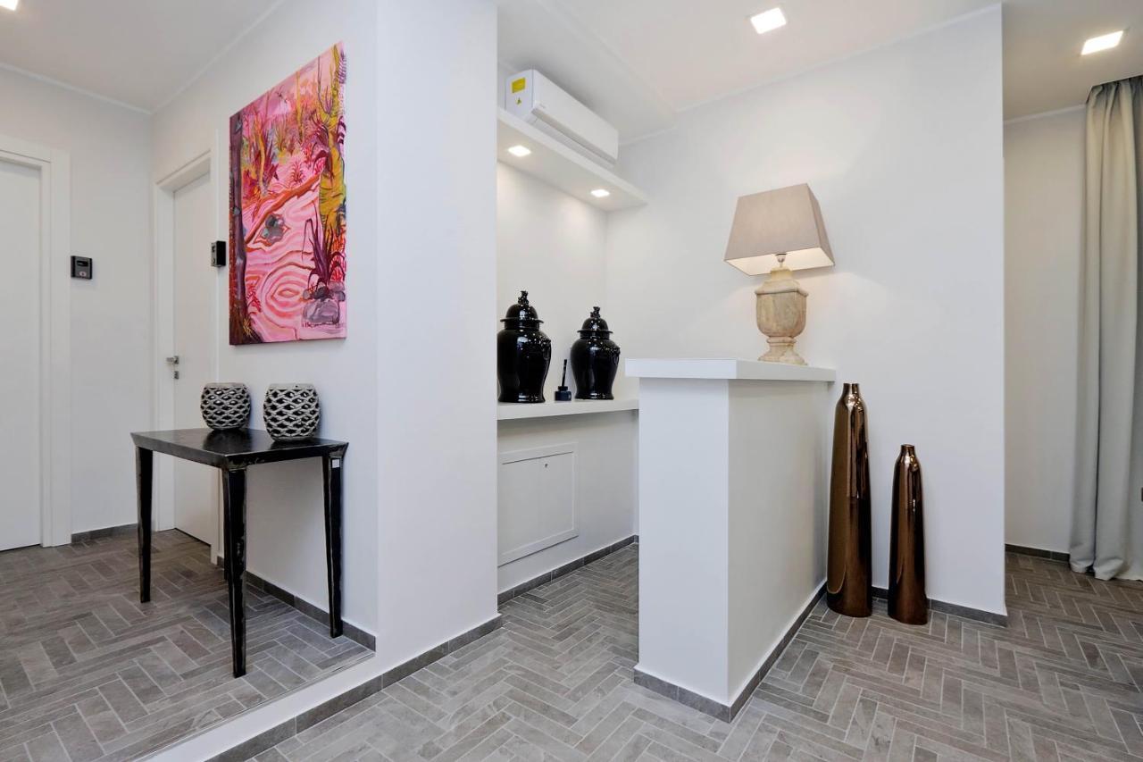 Pensión Della Croce Luxury Roma